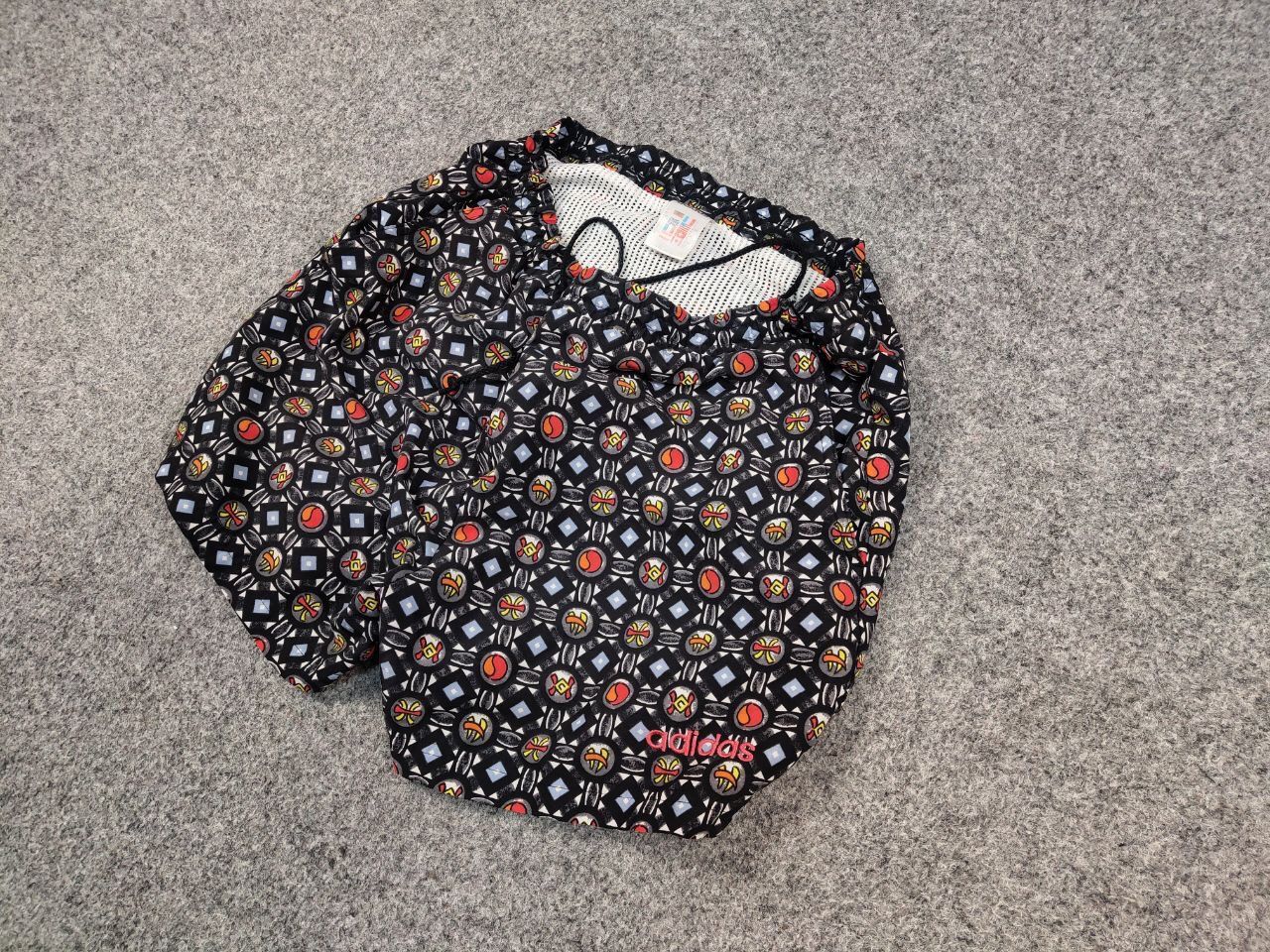 Adidas Rare Vintage 90's Adidas Originals Multi Logo Shorts Size US 32 / EU 48 - 3 Thumbnail