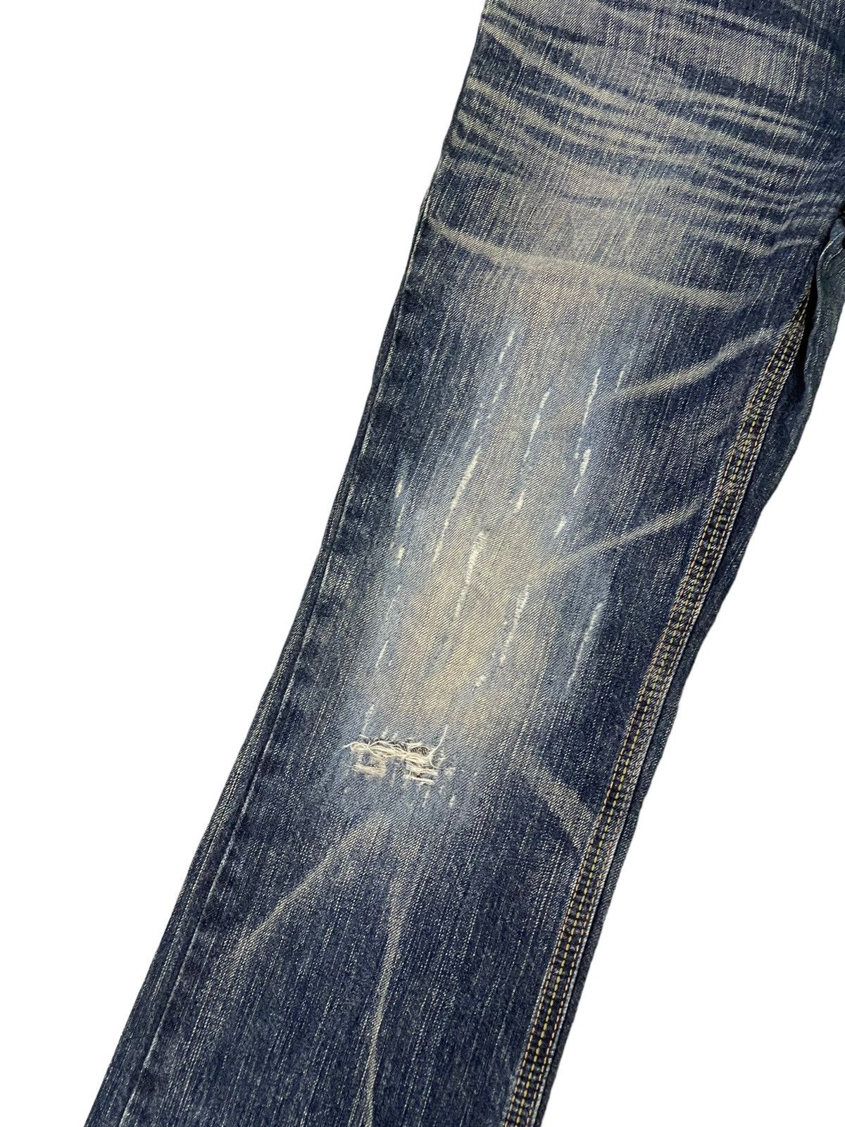 Edwin Flare Jeans Edwin Japan Distress Faded Boot Cut 6🟦0 Size US 28 / EU 44 - 6 Thumbnail