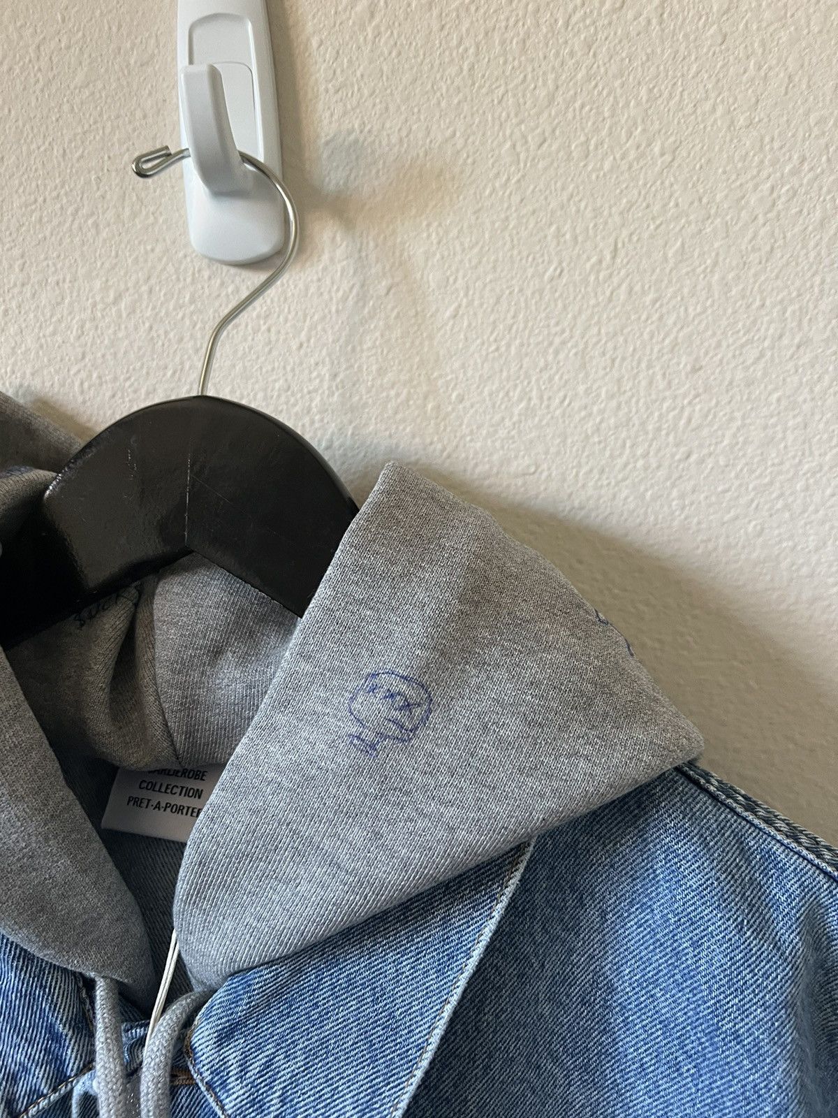 Vetements Vetements Scribbled Denim Jacket Hoodie Size US L / EU 52-54 / 3 - 25 Thumbnail