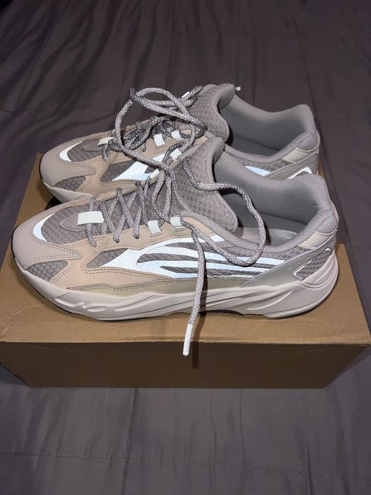 Adidas Yeezy Boost 700 V2 Cream Grailed