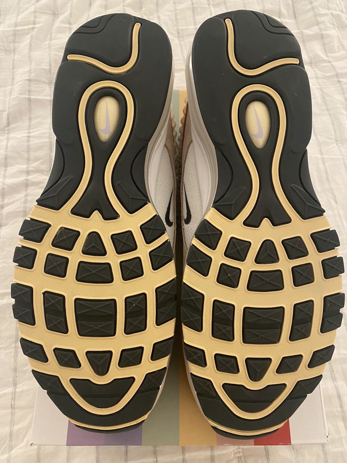 Nike Nike Air Max 97 Be True Sneakers Brand New Size US 13 / EU 46 - 17 Thumbnail