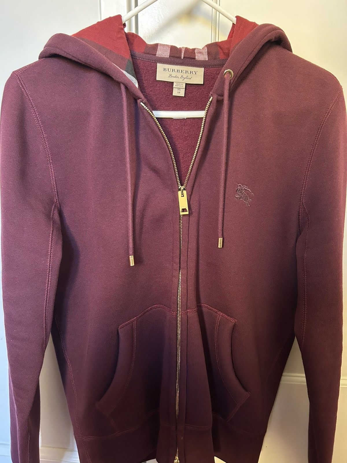 Burberry Burberry Hoodie (Burgandy) Like New Size US XS / EU 42 / 0 - 3 Thumbnail