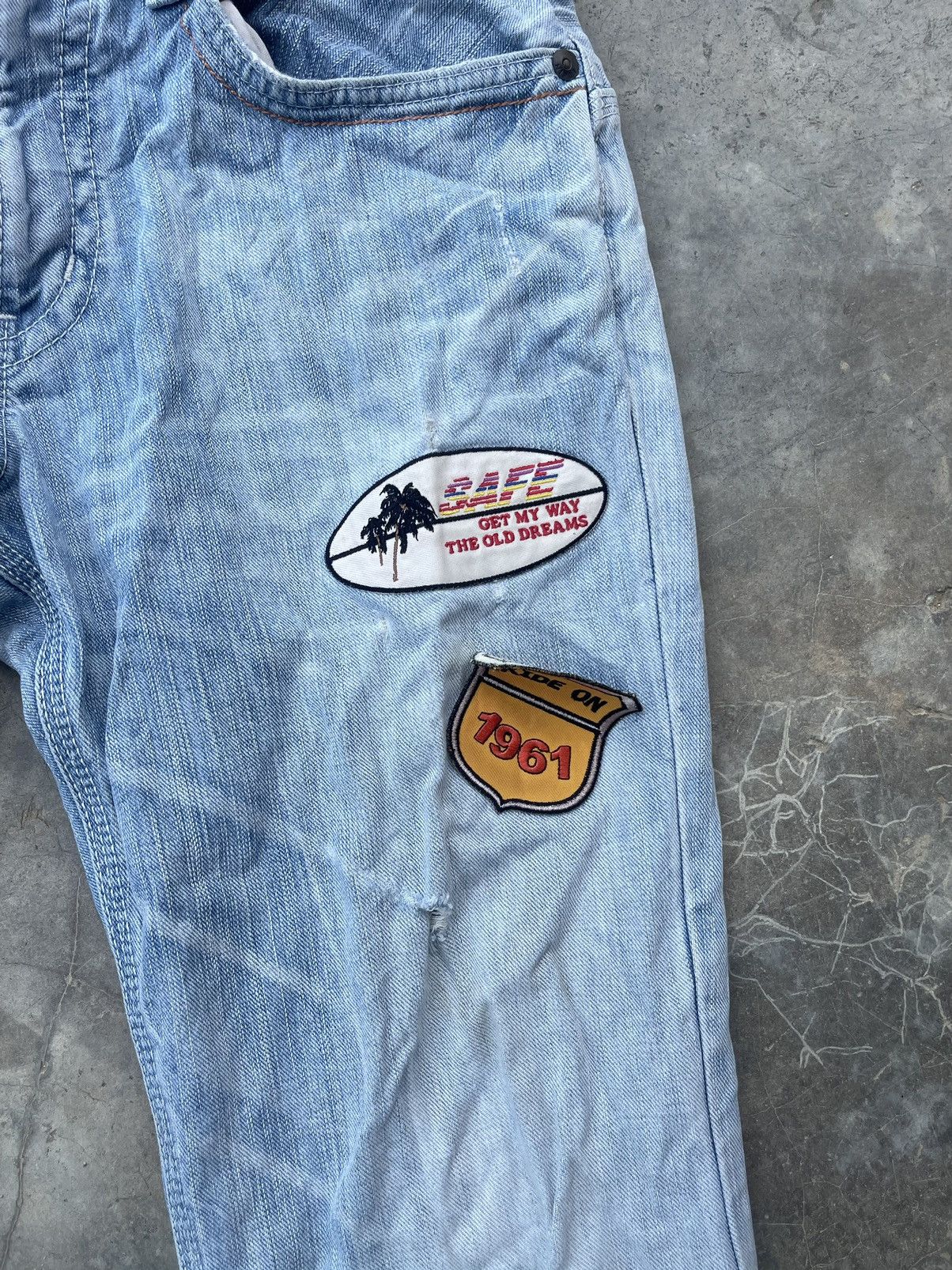 Edwin × Vintage Vintage Edwin Bootcut Distressed Jeans Size US 33 - 9 Thumbnail