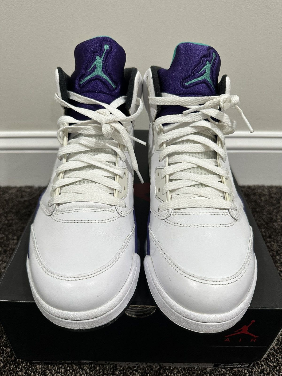Jordan Brand Air Jordan 5 Retro Grape 2013 Sneaker Size US 11 / EU 44 - 3 Thumbnail