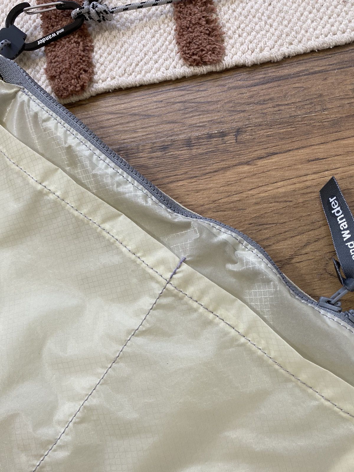 And Wander AND WANDER SIL SACOCHA SHOULDER BAG Size ONE SIZE - 5 Thumbnail