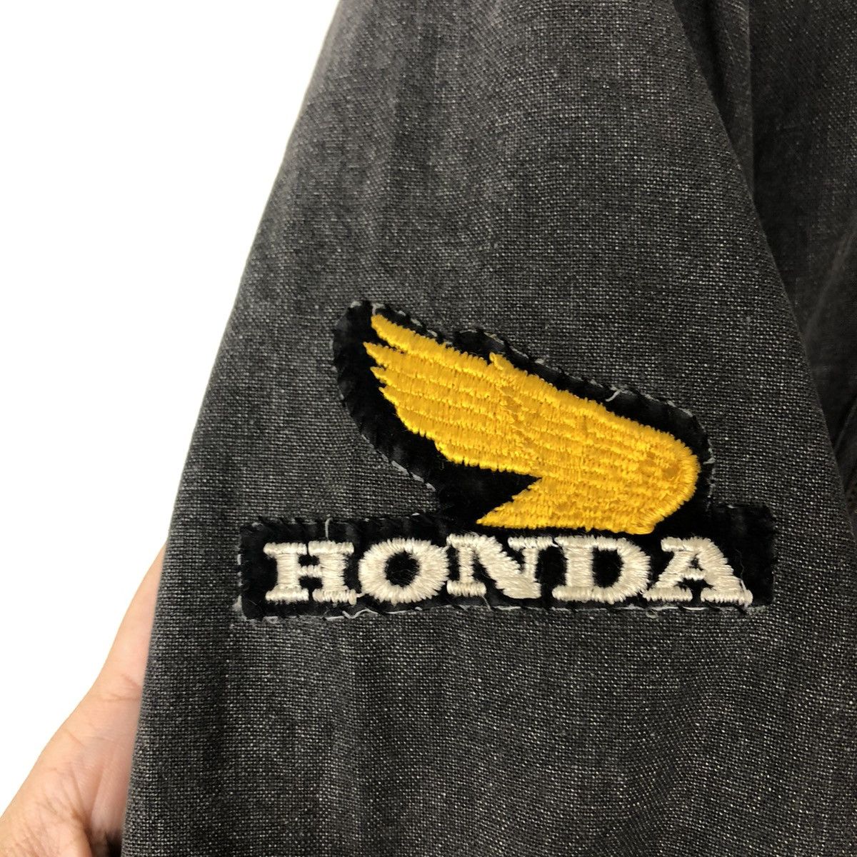 Japanese Brand VINTAGE BOMBER JACKET MILITARY DESIGN FULL PATCHES Size US L / EU 52-54 / 3 - 12 Thumbnail