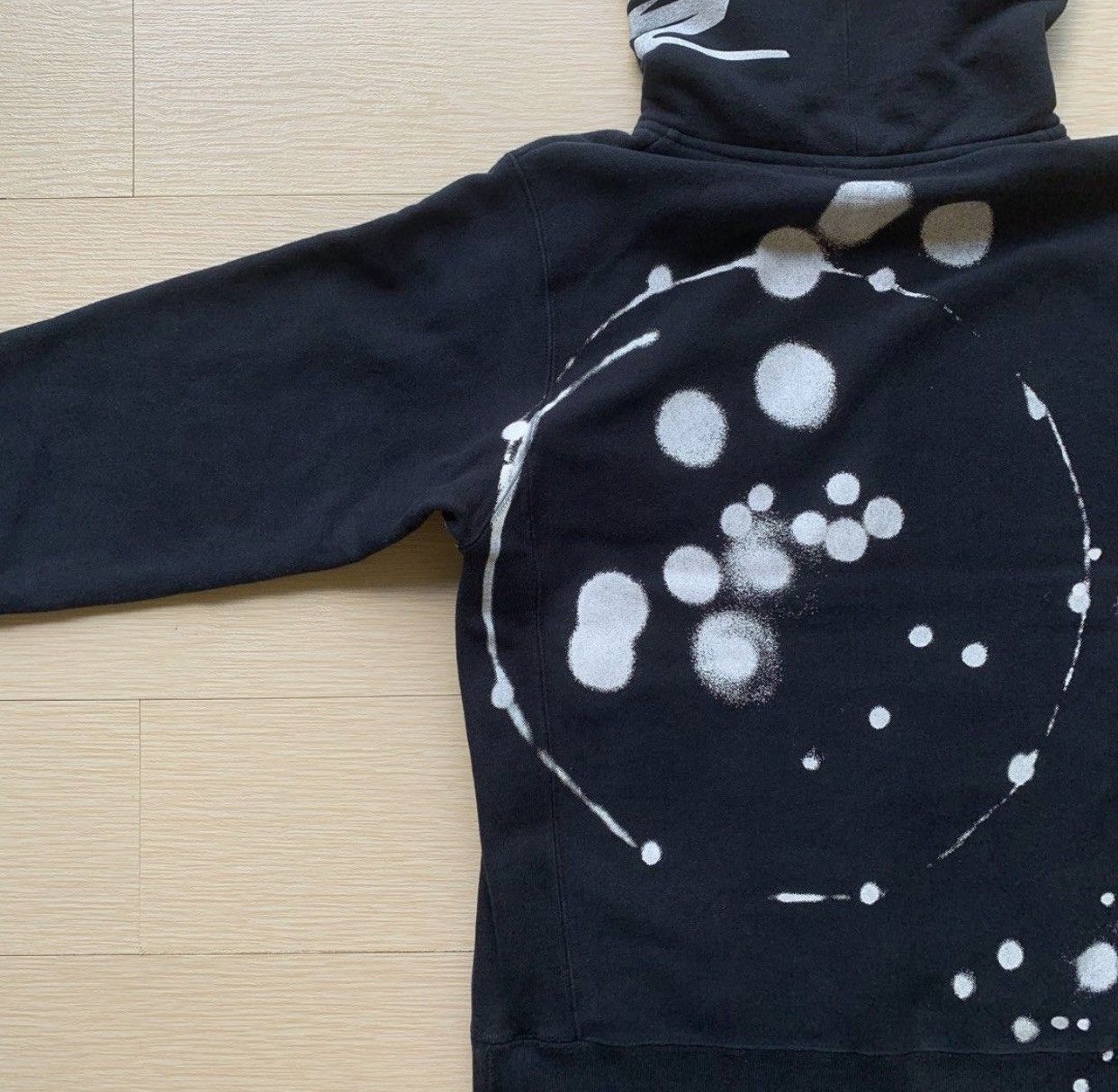 Designer × Futura 🚨FINAL DROP🚨 VTG FUTURA LABORATORIES PAINT HOODIE Size US M / EU 48-50 / 2 - 8 Thumbnail