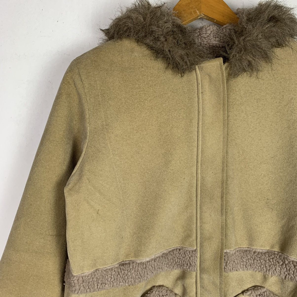 Japanese Brand × Vintage Vintage Japanese Brand Faux Fur Hoodie Jacket Size US M / EU 48-50 / 2 - 3 Thumbnail