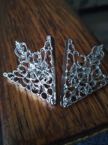 Cowboy Equipment × Vintage Vintage Silver Triangle Collar Pin Brooch Size ONE SIZE - 5 Thumbnail