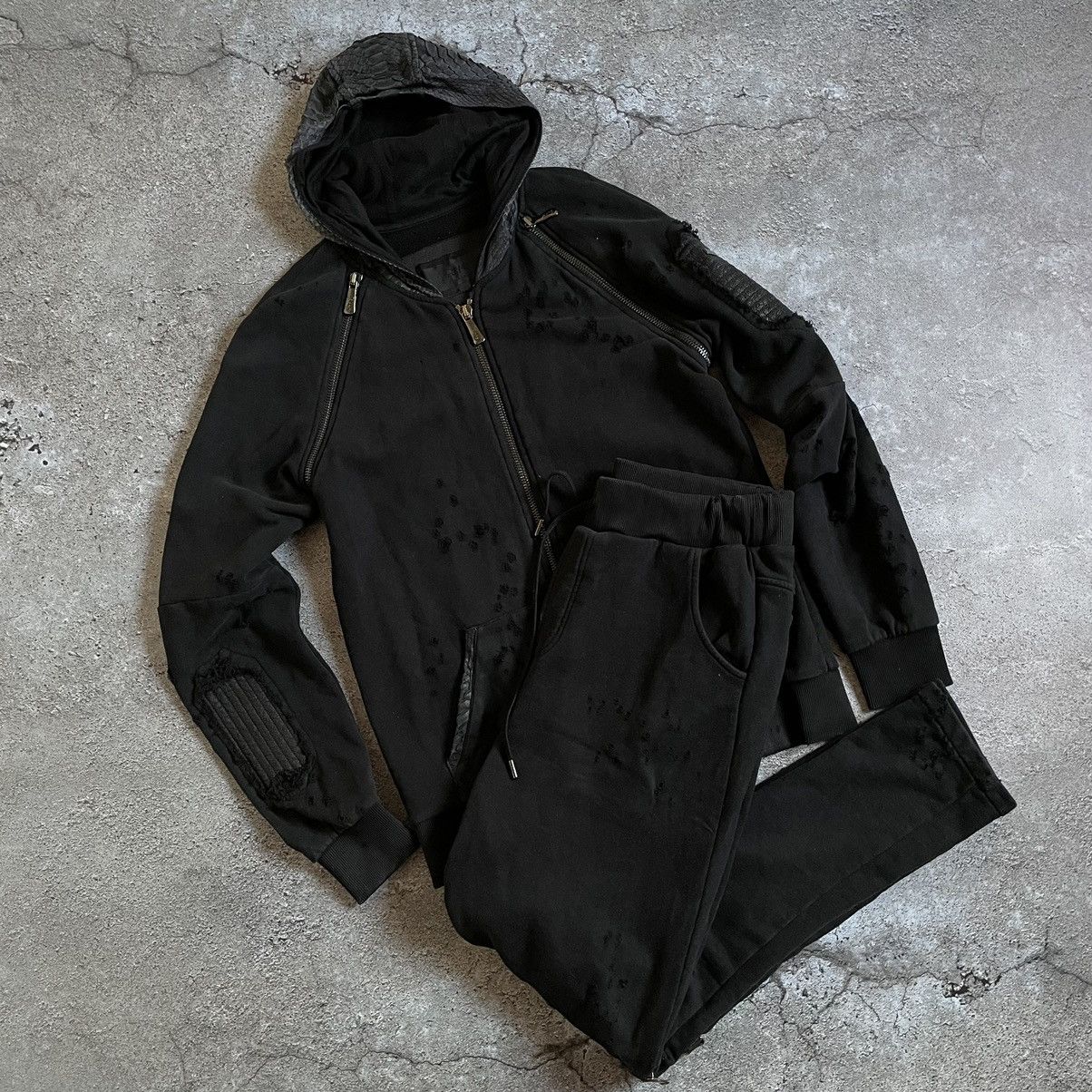 image of Italian Designers Vintage Rh45 Zip Hoodie + Pants 90's Y2K Snake Skin Suit in Black (Size Medium)