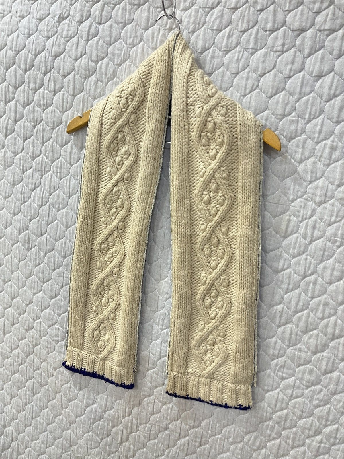 Other (Vvvv)🔥🔥LOVERS HOUSE BY SUPER LOVERS SCARF/MUFLER🧣 Size ONE SIZE - 4 Thumbnail