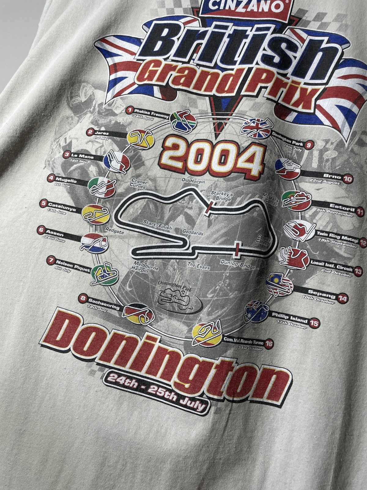 Vintage Vintage British Grand Prix 2004 Racing T-shirt Size US XL / EU 56 / 4 - 18 Thumbnail