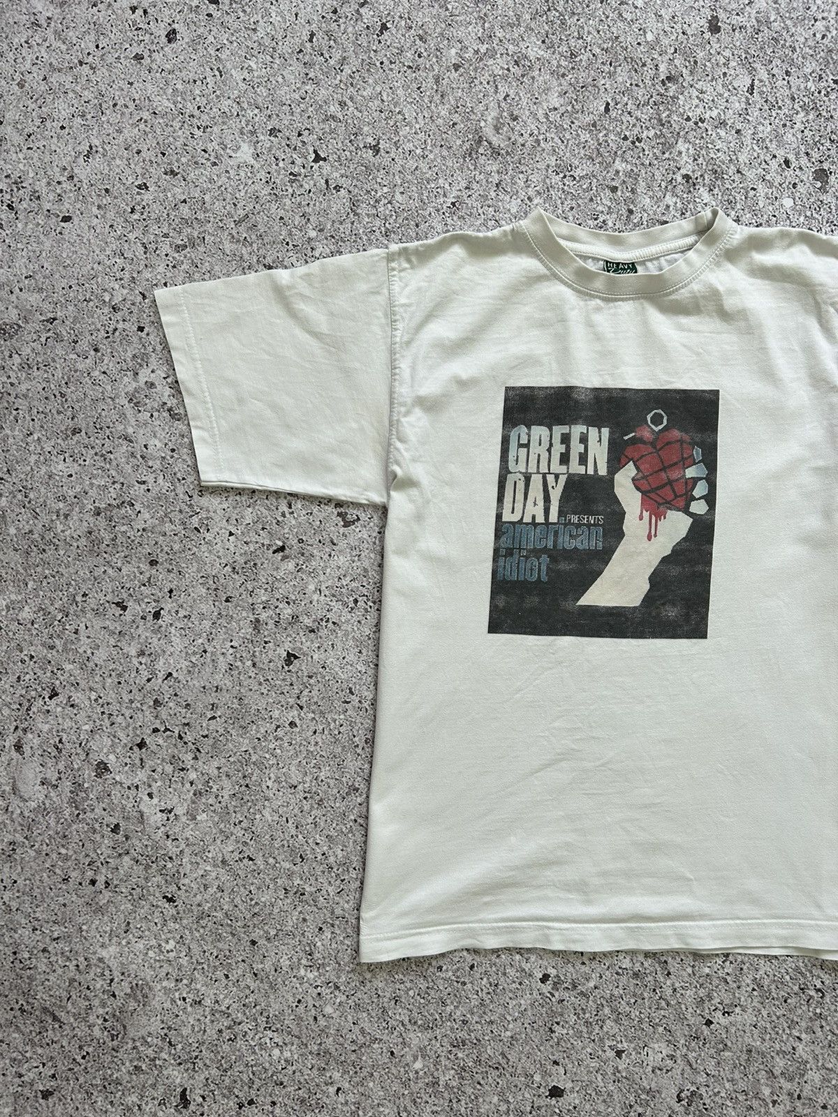 Band Tees × Vintage Vintage Green Day 2004 American Idiot Band T-shirt Size US S / EU 44-46 / 1 - 2 Thumbnail