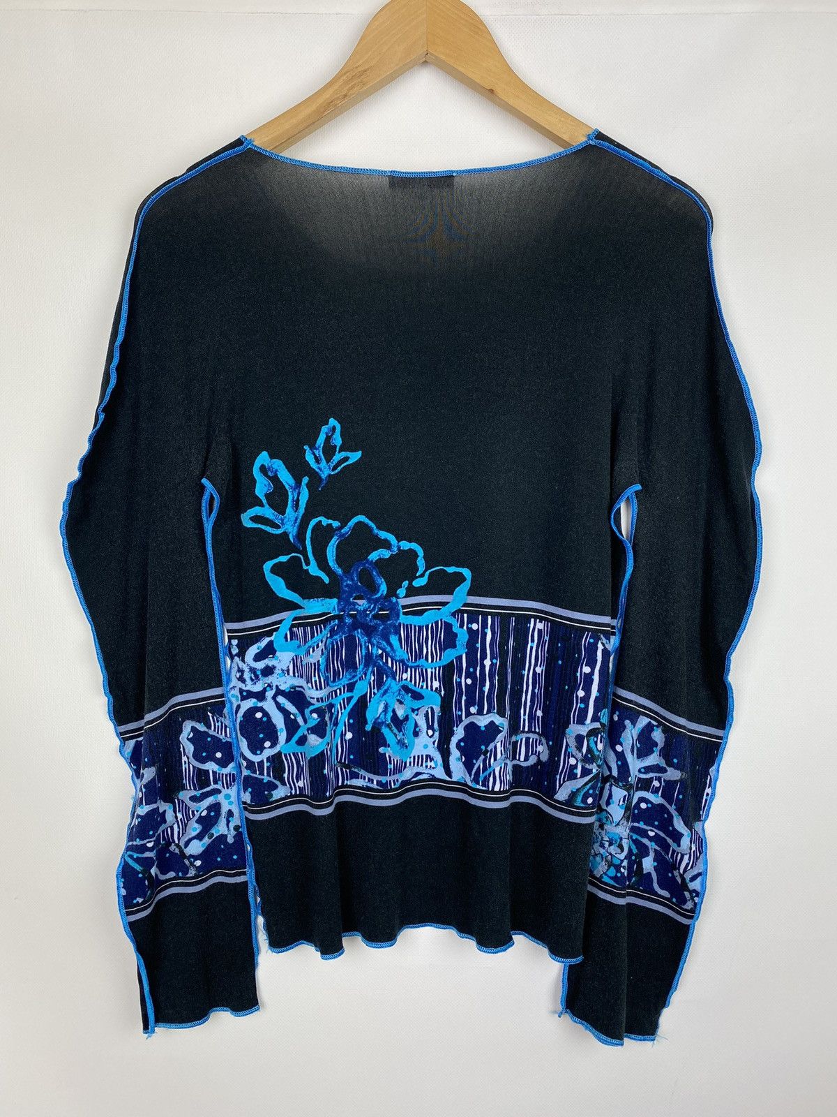 Kenzo VTG Y2K Kenzo Jeans ladie flower print long sleeve top tunic Size M / US 6-8 / IT 42-44 - 11 Thumbnail