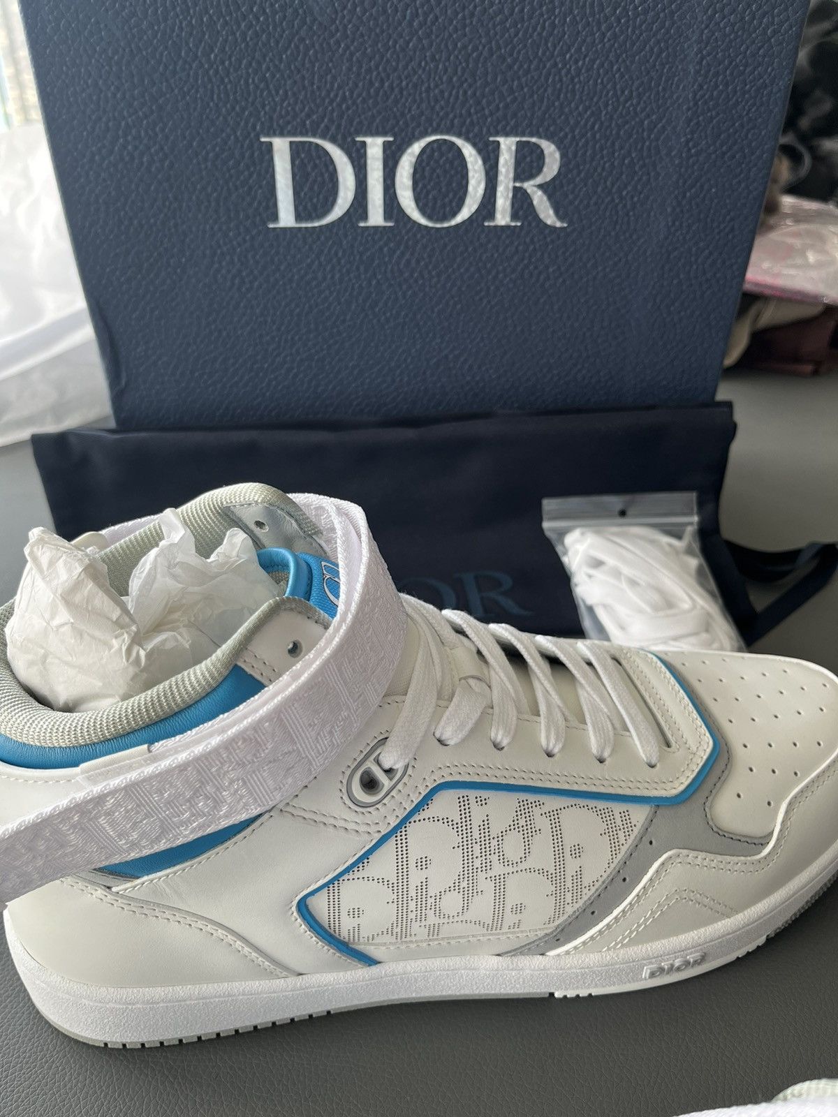 Dior Brand New Limited Edition Dior Logo Sneaker Size US 11 / EU 44 - 15 Thumbnail