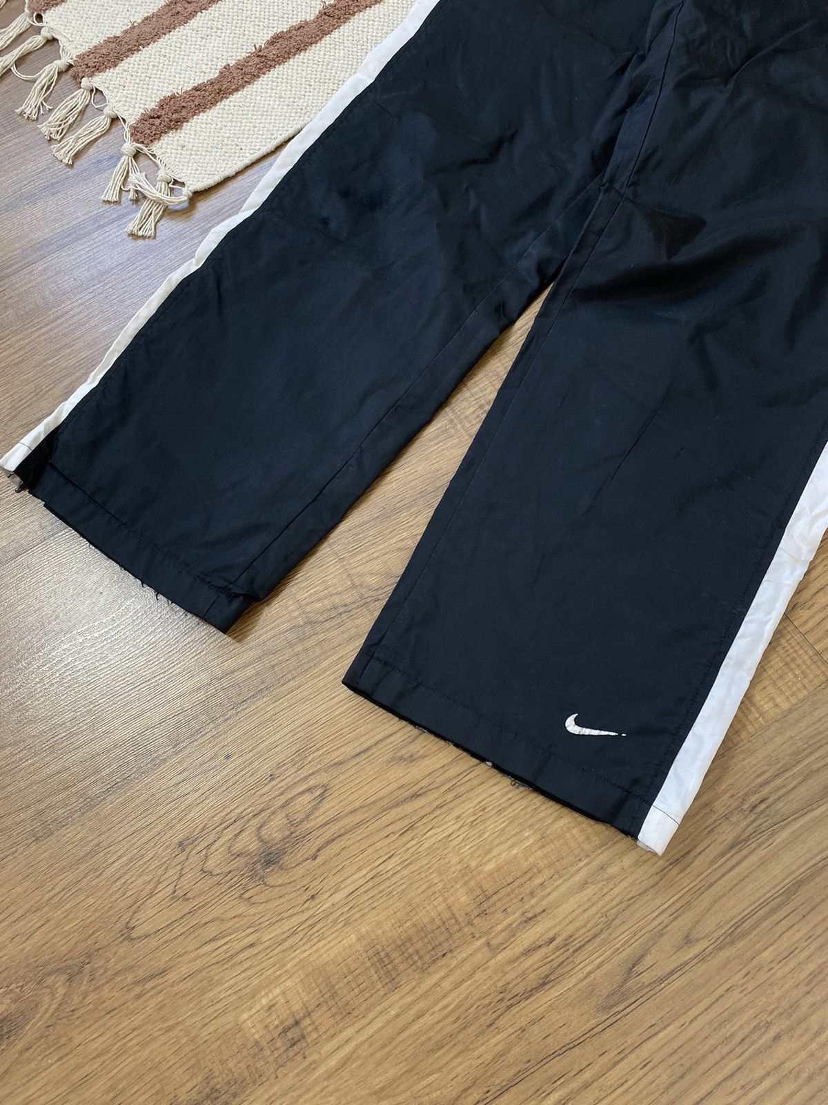 Nike DRILL NIKE MINI SWOOSH PANTS Size 28" / US 6 / IT 42 - 3 Thumbnail