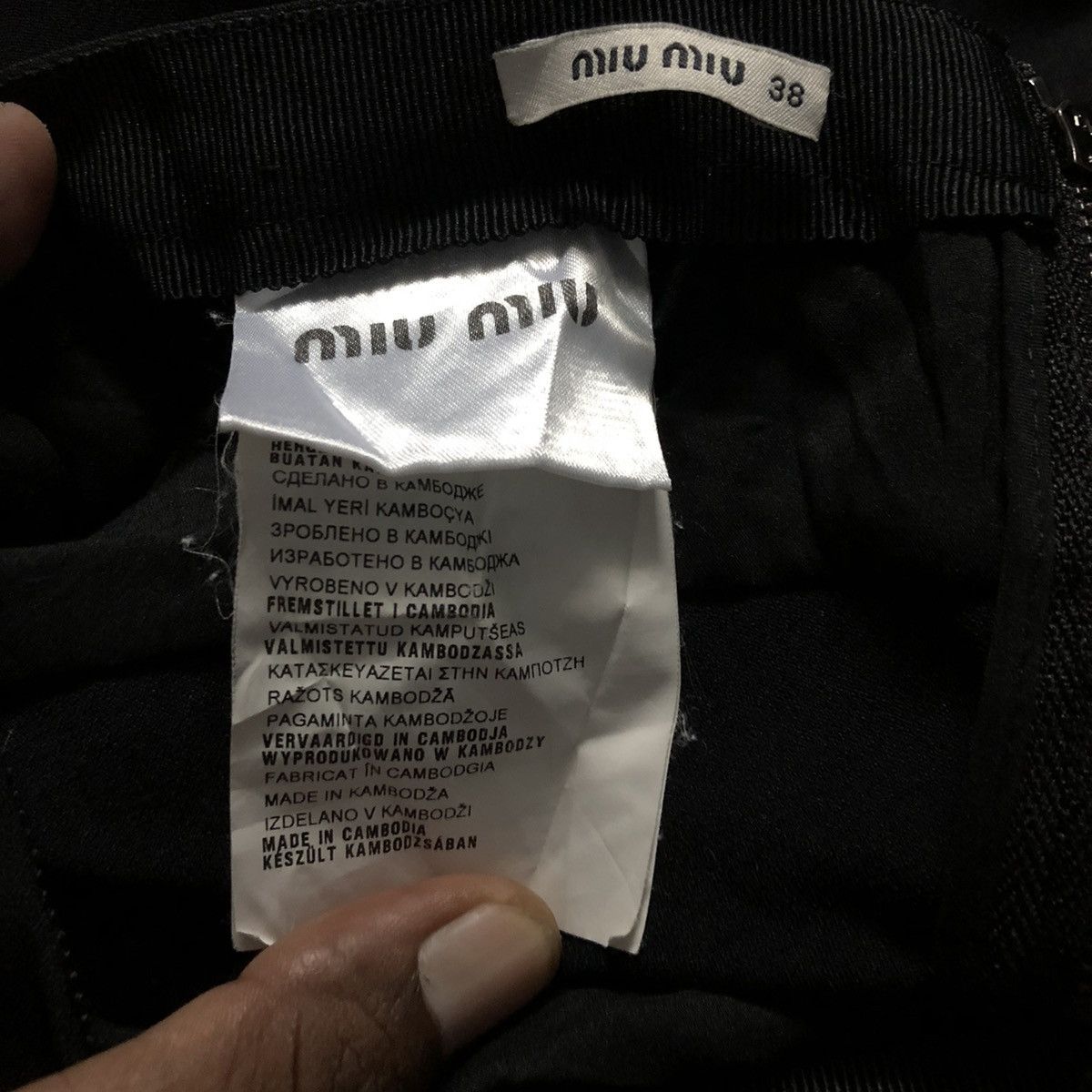 Miu Miu Miu Miu designer black pockets mini skirts Size 25" / US 0 / IT 36 - 5 Thumbnail
