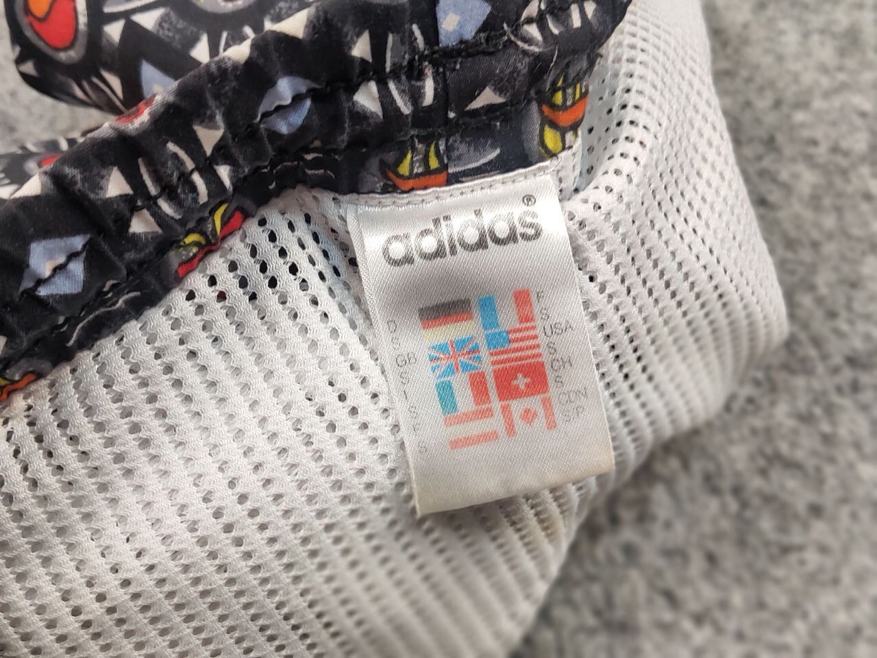Adidas Rare Vintage 90's Adidas Originals Multi Logo Shorts Size US 32 / EU 48 - 13 Thumbnail