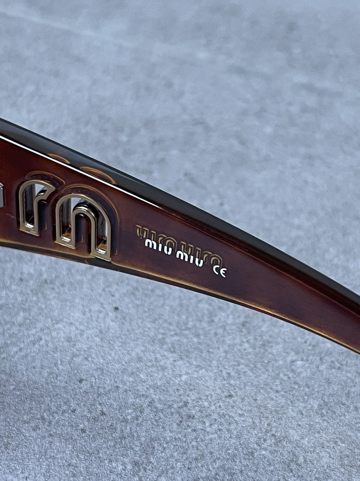 Miu Miu !DS! Miu Miu SMU08H 2AU-8C1 Tiger Camo Shield Sunglasses Size ONE SIZE - 10 Thumbnail
