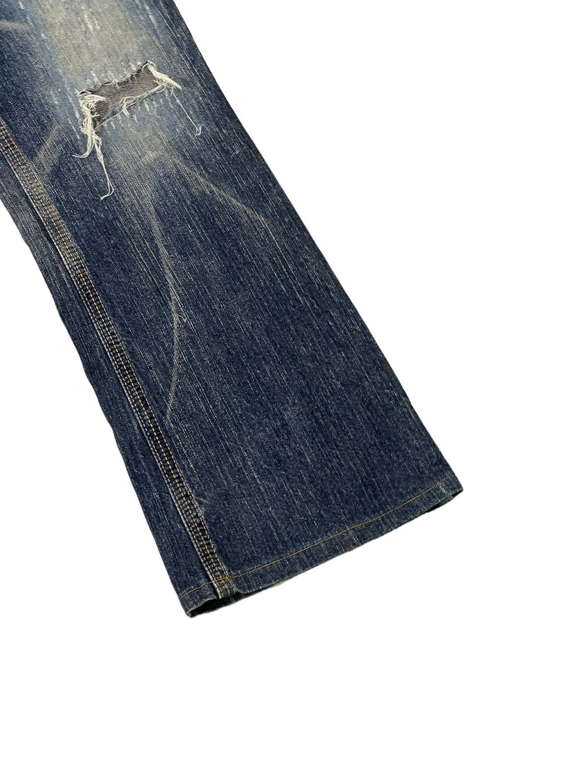Edwin Flare Jeans Edwin Japan Distress Faded Boot Cut 6🟦0 Size US 28 / EU 44 - 4 Thumbnail
