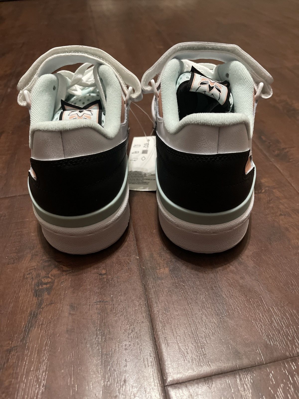 Forum Low “White Halo Mint”
