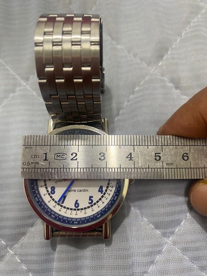 Pierre Cardin 🔥🔥🔥VTG PIERRE CARDIN QUARTZ WATCH Size ONE SIZE - 10 Thumbnail