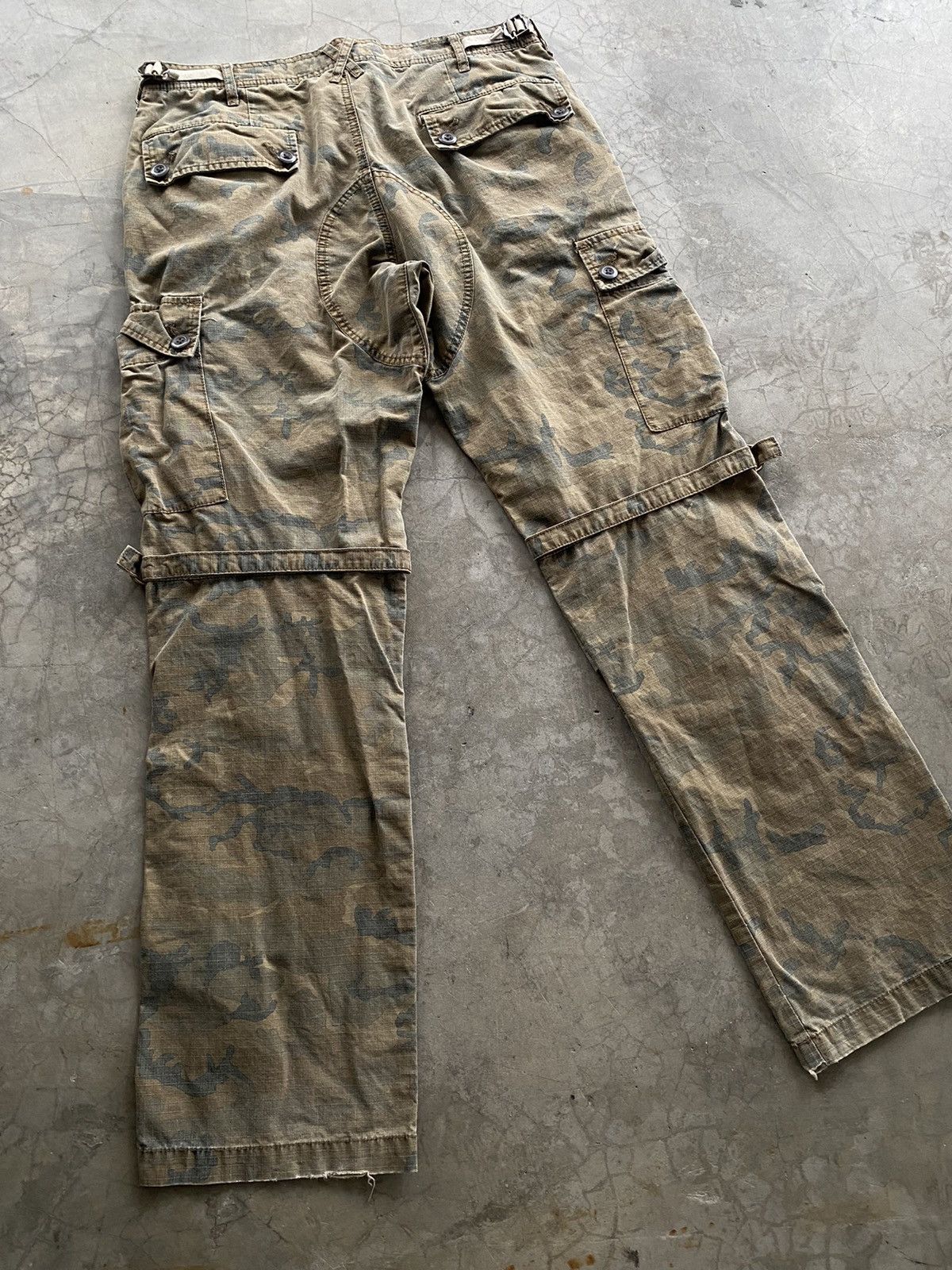 Japanese Brand Japanese Disciple Motorcyclist Army Cargo Pants Size US 33 - 10 Thumbnail