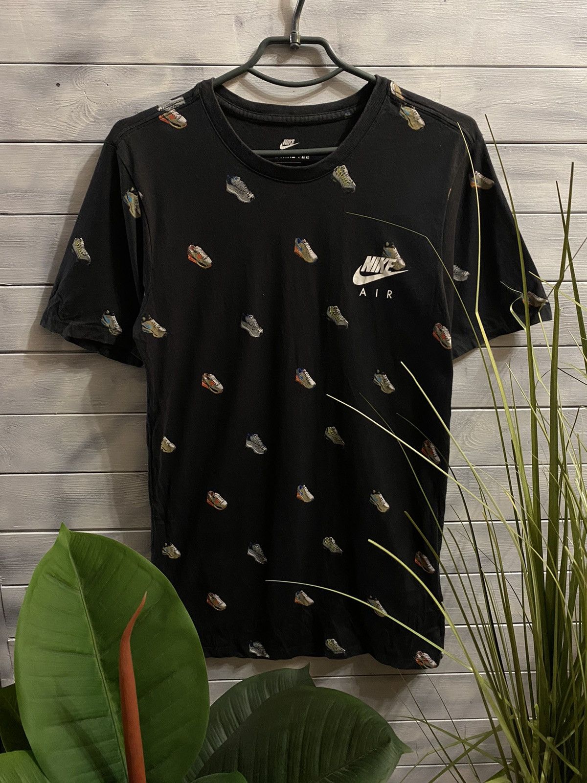 Japanese Brand Rare T-Shirt Nike Air Sneakers Monogram Drill swoosh style. Size US S / EU 44-46 / 1 - 1 Thumbnail
