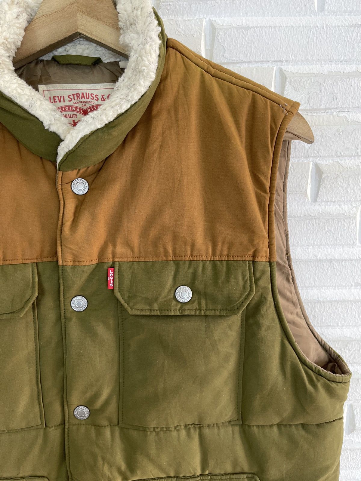 Levi's WINTER LEVI’S THIN PUFFER VEST SHEARLING NECK Size US M / EU 48-50 / 2 - 2 Thumbnail