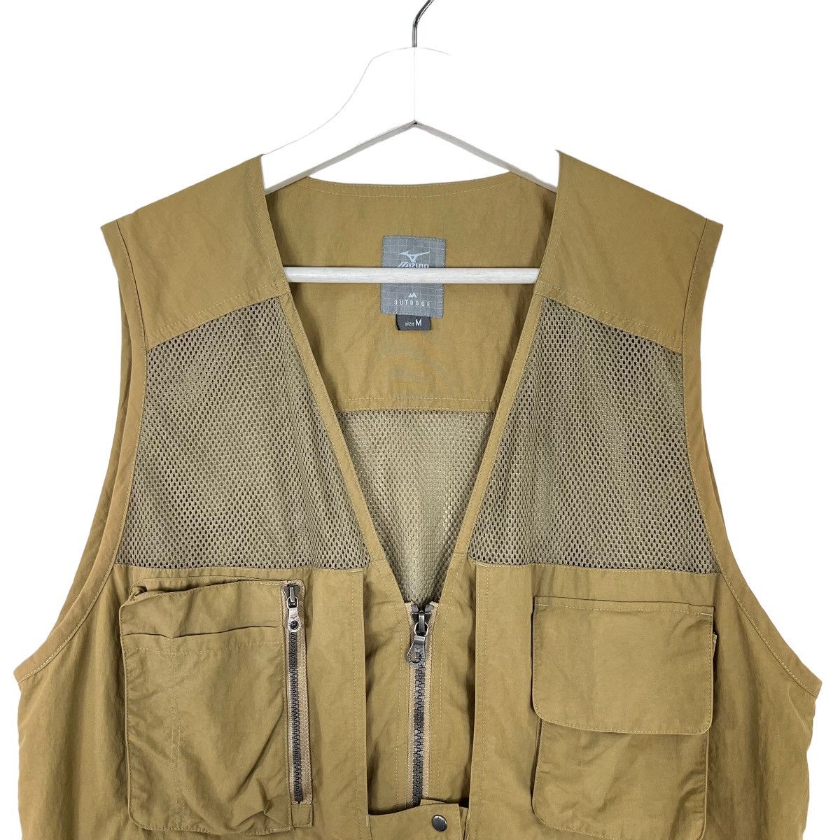 Mizuno 💥 MIZUNO MULTI POCKET TECHNICAL SURVIVAL NET VEST Size US M / EU 48-50 / 2 - 3 Thumbnail