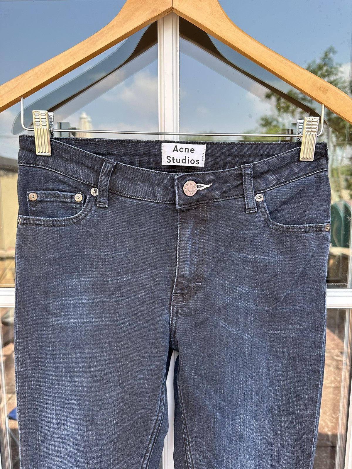 Acne Studios × Japanese Brand Italy made Acne Studios slim denim skinny jeans size 26/32 Size 28" / US 6 / IT 42 - 2 Thumbnail