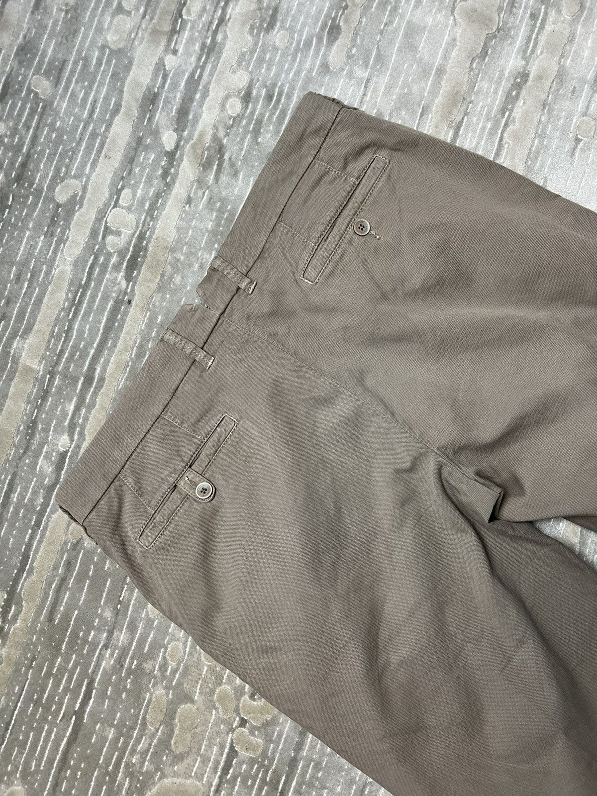 Corneliani Corneliani ID cino casual pants luxury hype classic Size US 35 - 11 Thumbnail