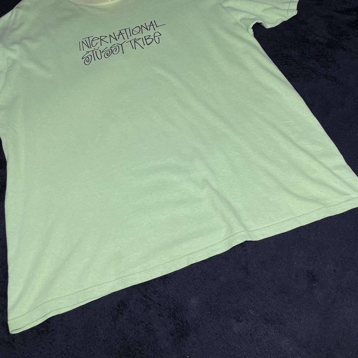 Stussy Vintage Stussy International stussy tribe tshirt Size US L / EU 52-54 / 3 - 6 Thumbnail