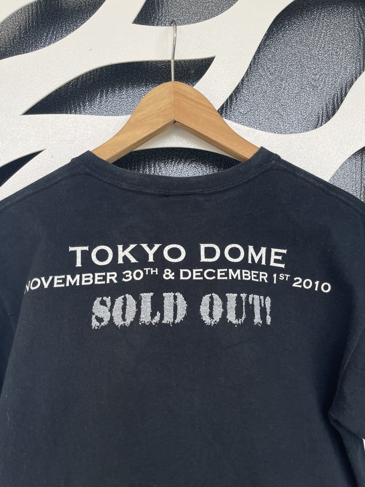 Band Tees × Bon Jovi BON JOVI 2010 VINTAGE TSHIRT Size US S / EU 44-46 / 1 - 8 Thumbnail