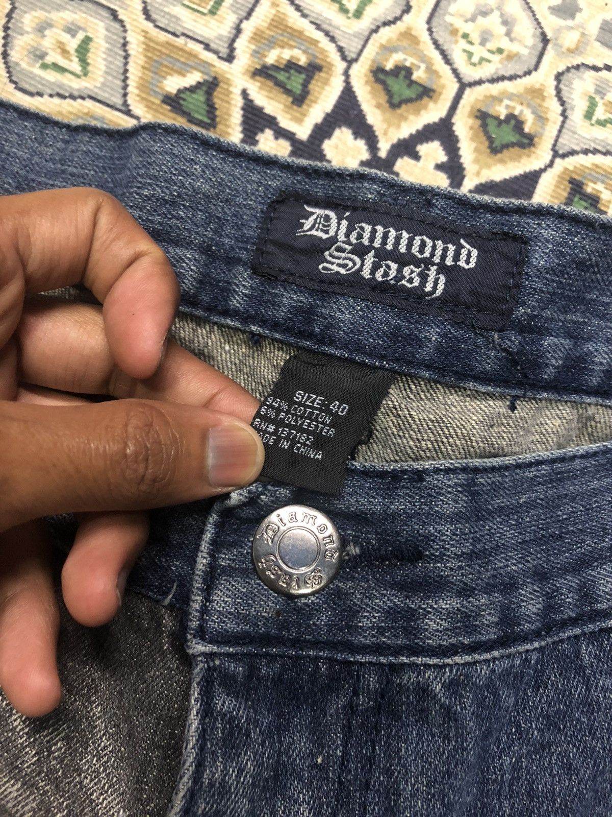 Other RECONTRUCTED SPLATTER DISTRESSED DENIM BY DIAMOND STASH Size US 41 - 6 Thumbnail