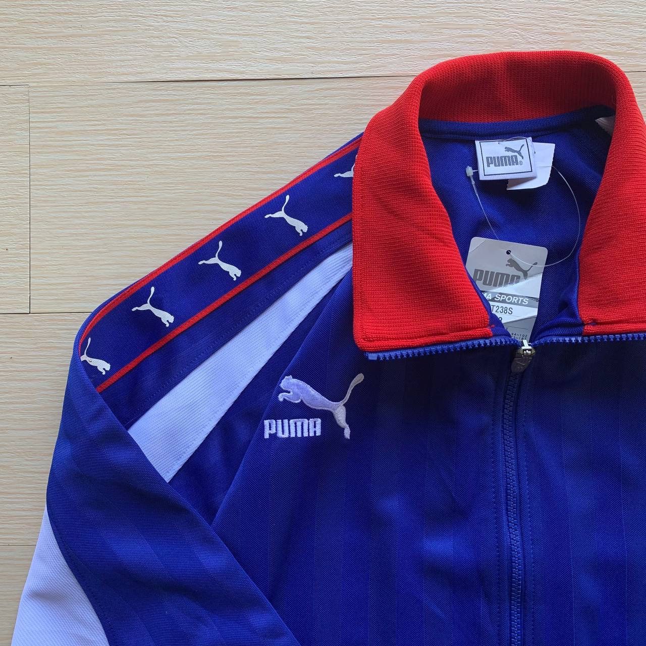 Japanese Brand × Puma × Vintage 🚨FINAL DROP🚨 BNWT VTG PUMA TRACK TOP 90s Size US L / EU 52-54 / 3 - 2 Thumbnail