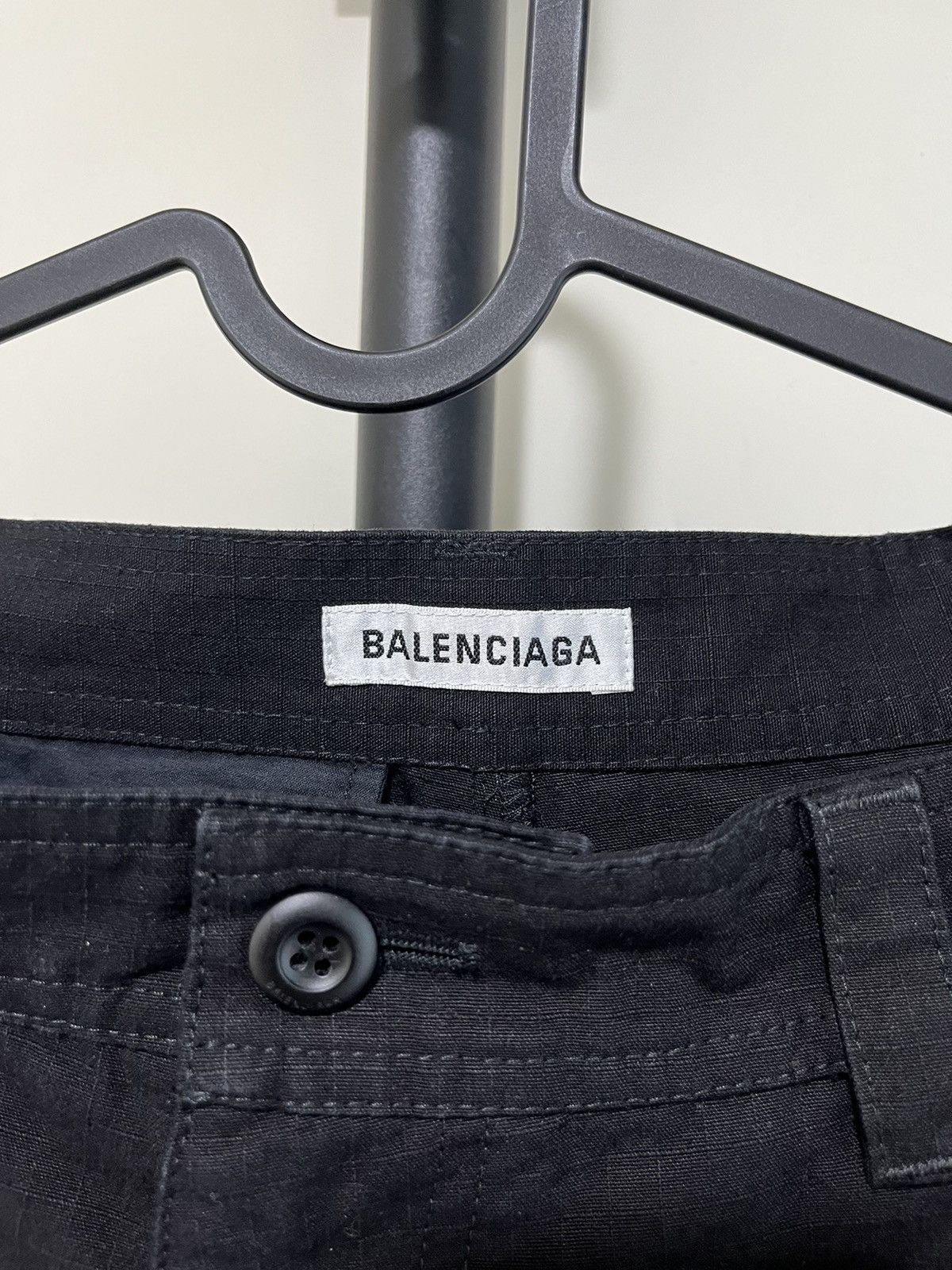 Balenciaga Balenciaga Cargo Skirt Size US 36 / EU 52 - 3 Thumbnail