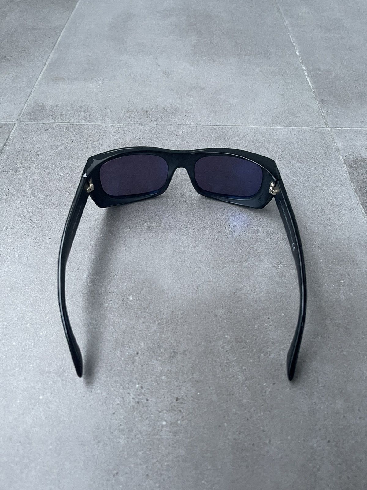 Tom Ford !DS! Tom Ford Toby TF440 01A 3D Square Black Sunglasses Size ONE SIZE - 9 Thumbnail