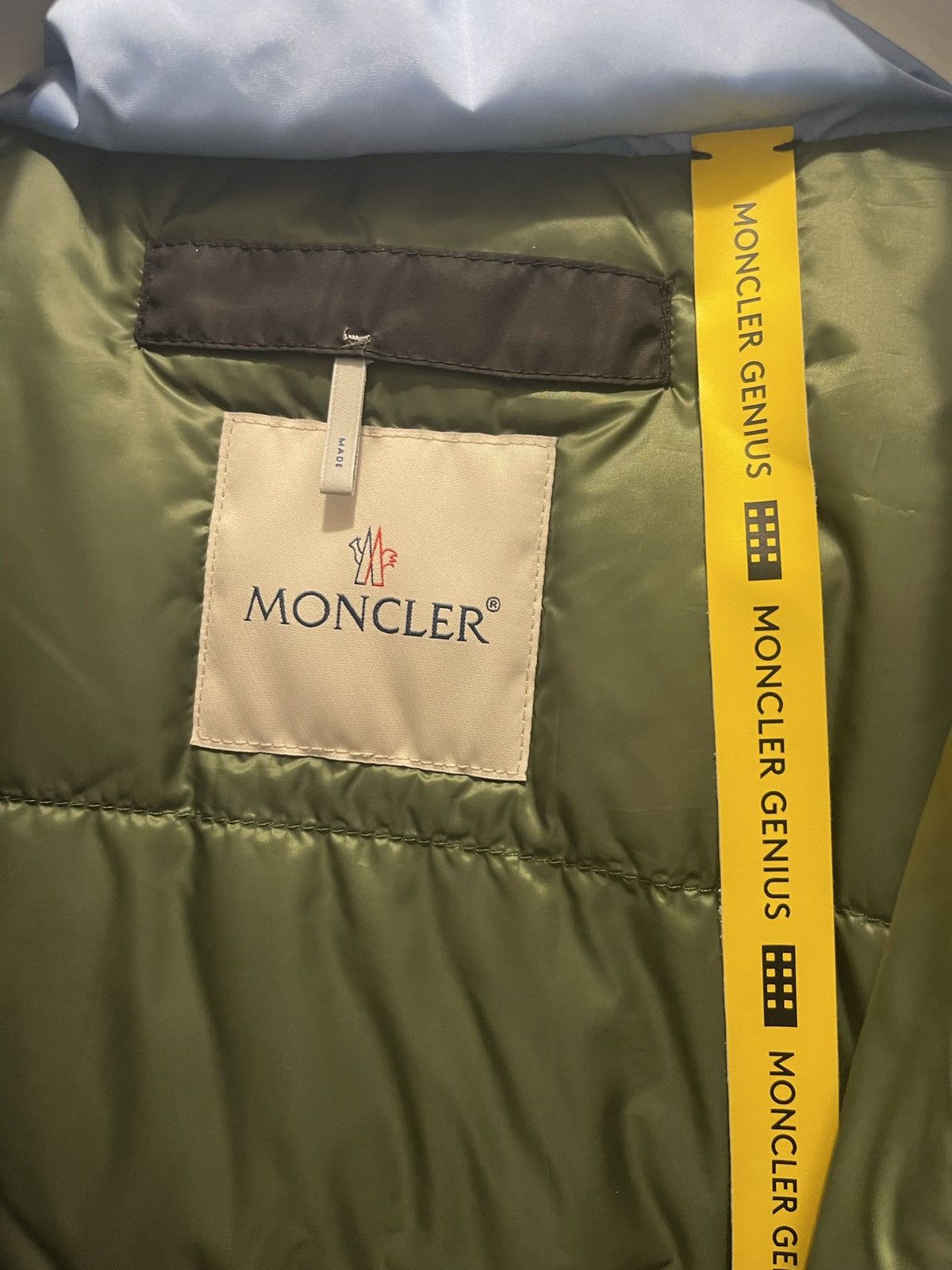 JW Anderson × Moncler 1 MONCLER GENIUS & JW ANDERSON COLORBLOCK JACKET Size US M / EU 48-50 / 2 - 4 Thumbnail