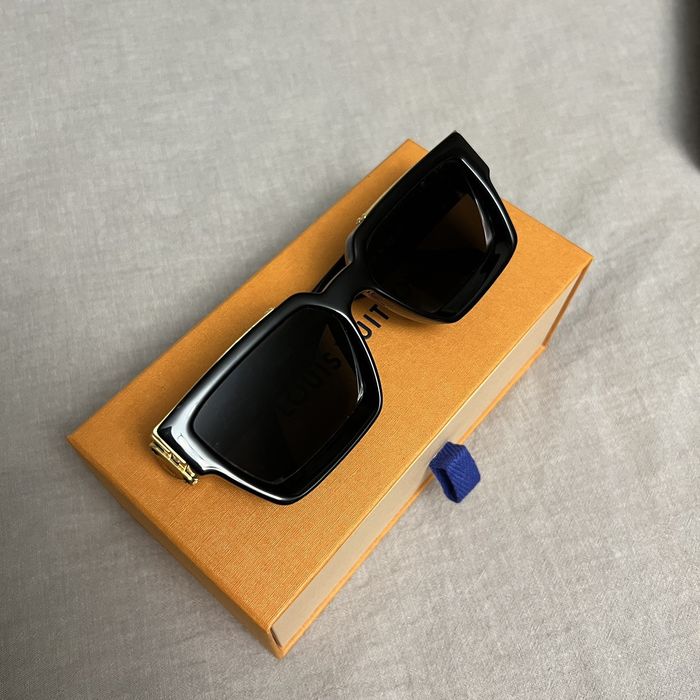 Louis Vuitton Louis Vuitton 1.1 Millionaire Sunglasses Black Eastern