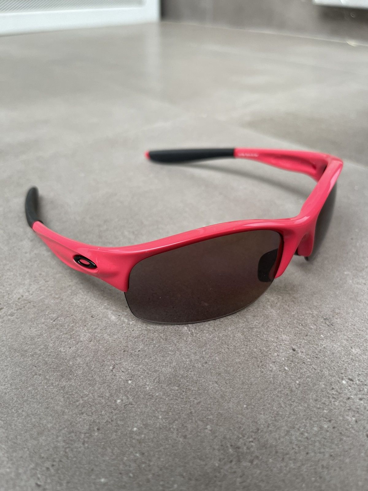 Oakley Oakley OO03-796 "Commit" Red Black Sunglasses Size ONE SIZE - 5 Thumbnail