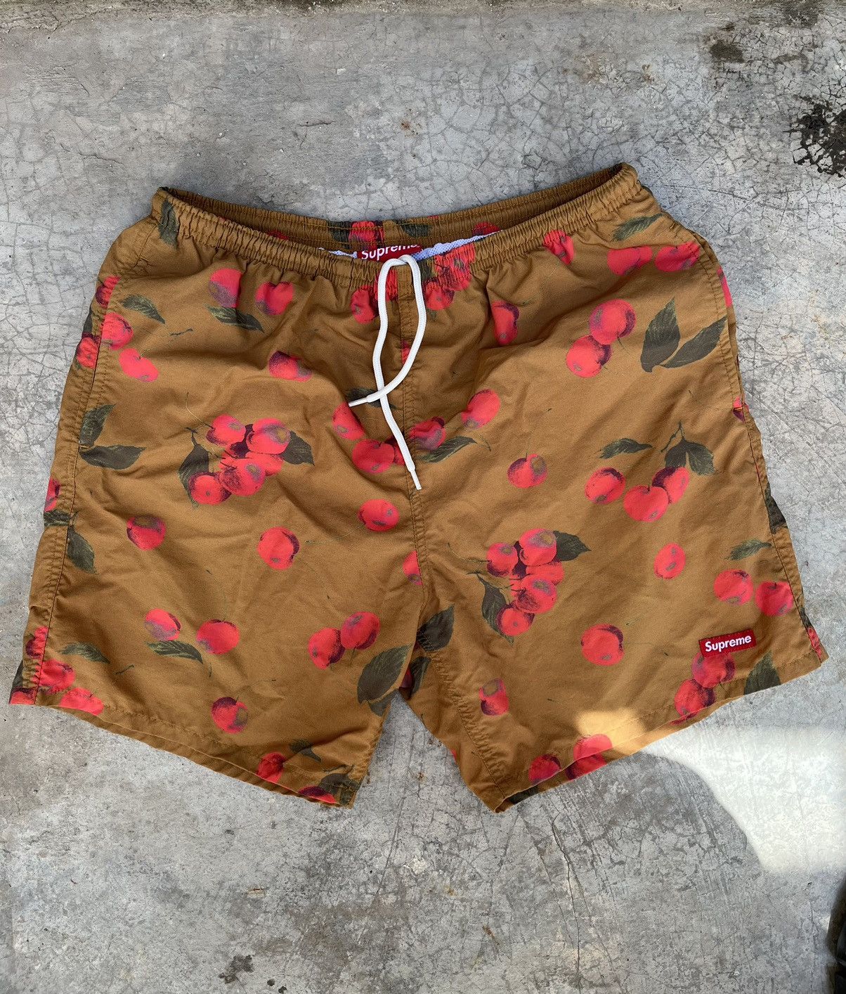 Supreme Supreme Cherry Water Short | Grailed