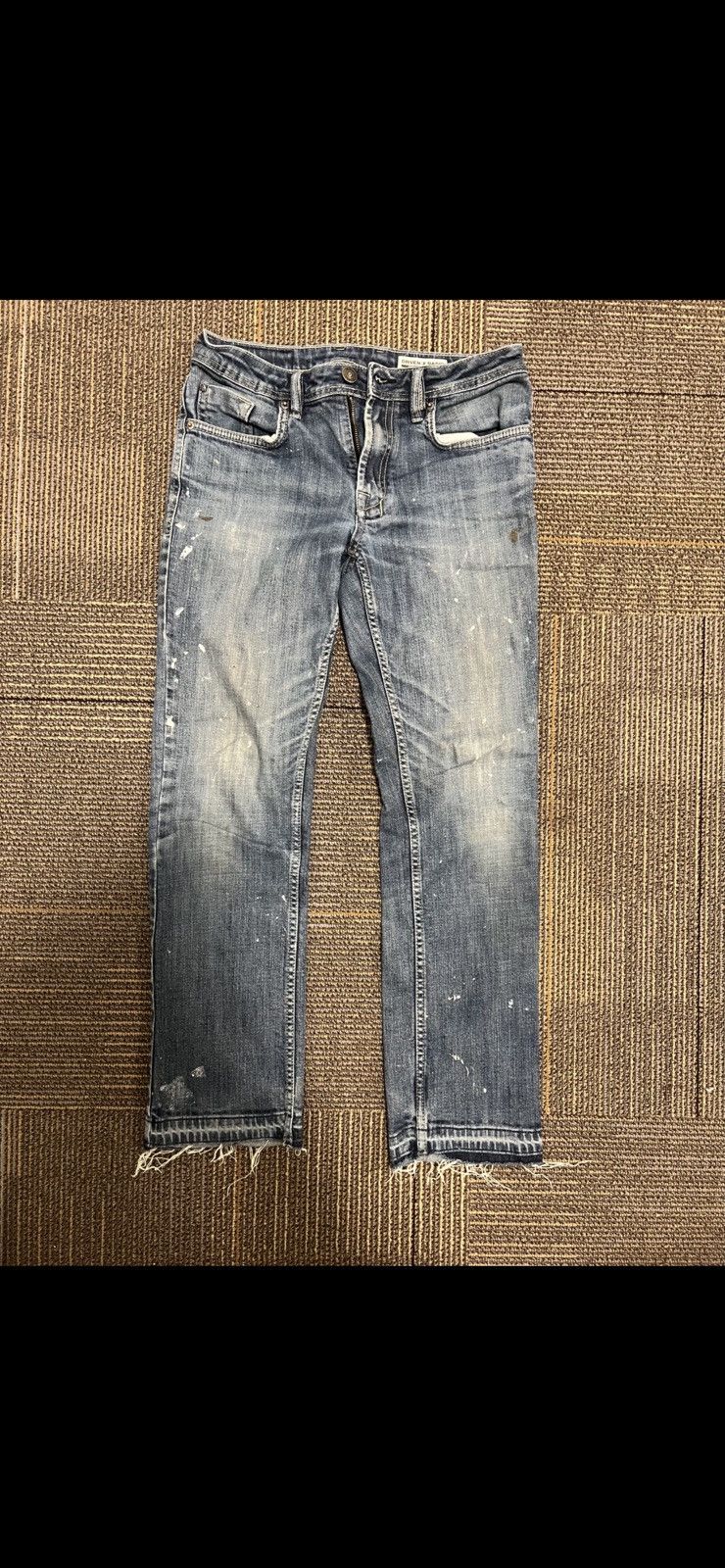Vintage Painter Straight Fit Unhemmed denim