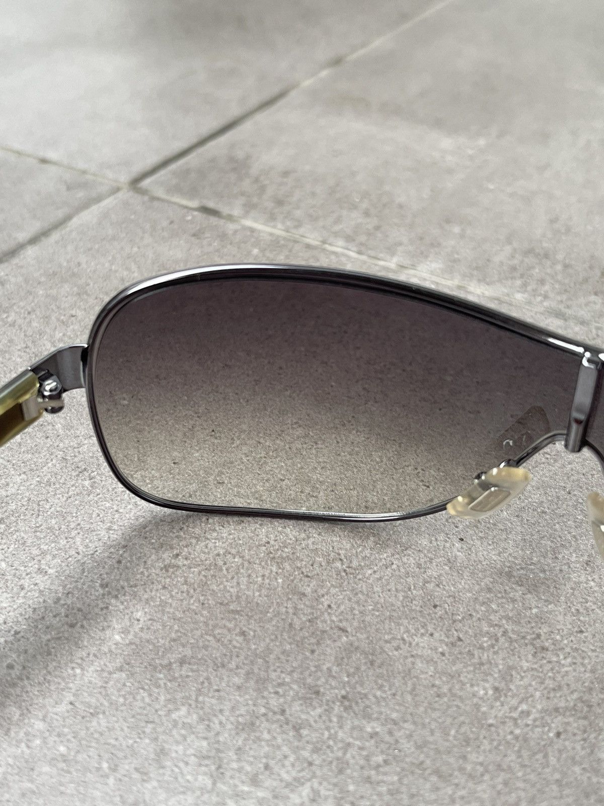 Prada !DS! Miu Miu SMU50G 5AV-2Q1 Marble Silver Shield Sunglasses Size ONE SIZE - 9 Thumbnail
