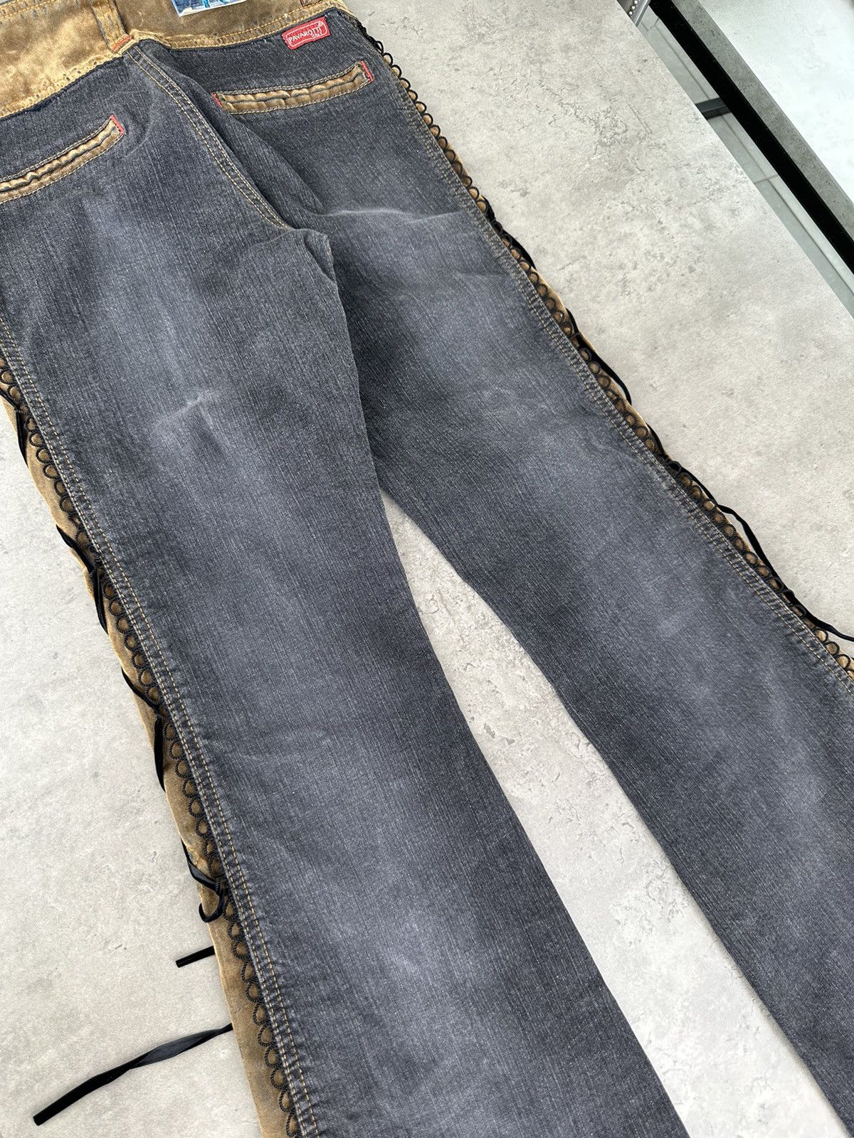 20471120 × Seditionaries × Vintage Vintage Flared Lace-up Jeans Y2K Size 25" / US 0 / IT 36 - 11 Thumbnail