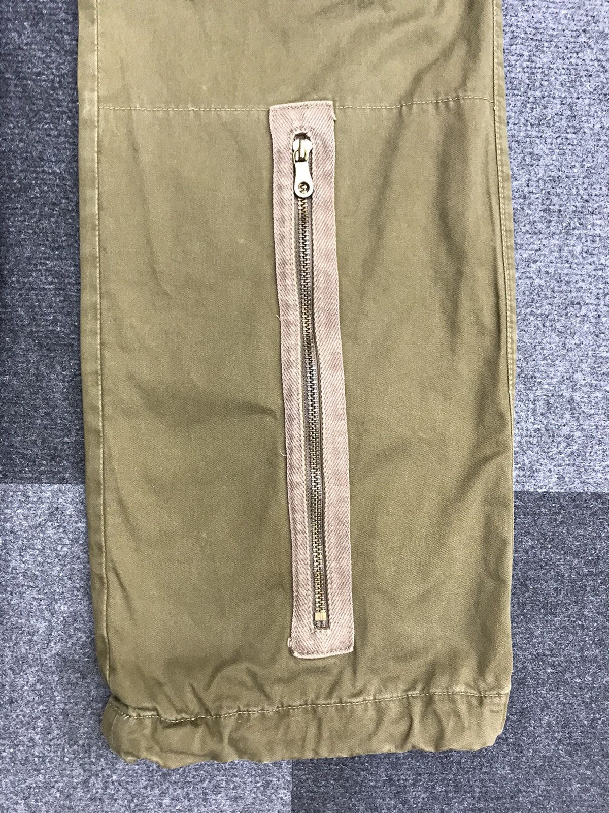 Japanese Brand AAOW Japan Very Rare Archival Multipockets Zipper Pant Size US 32 / EU 48 - 7 Thumbnail