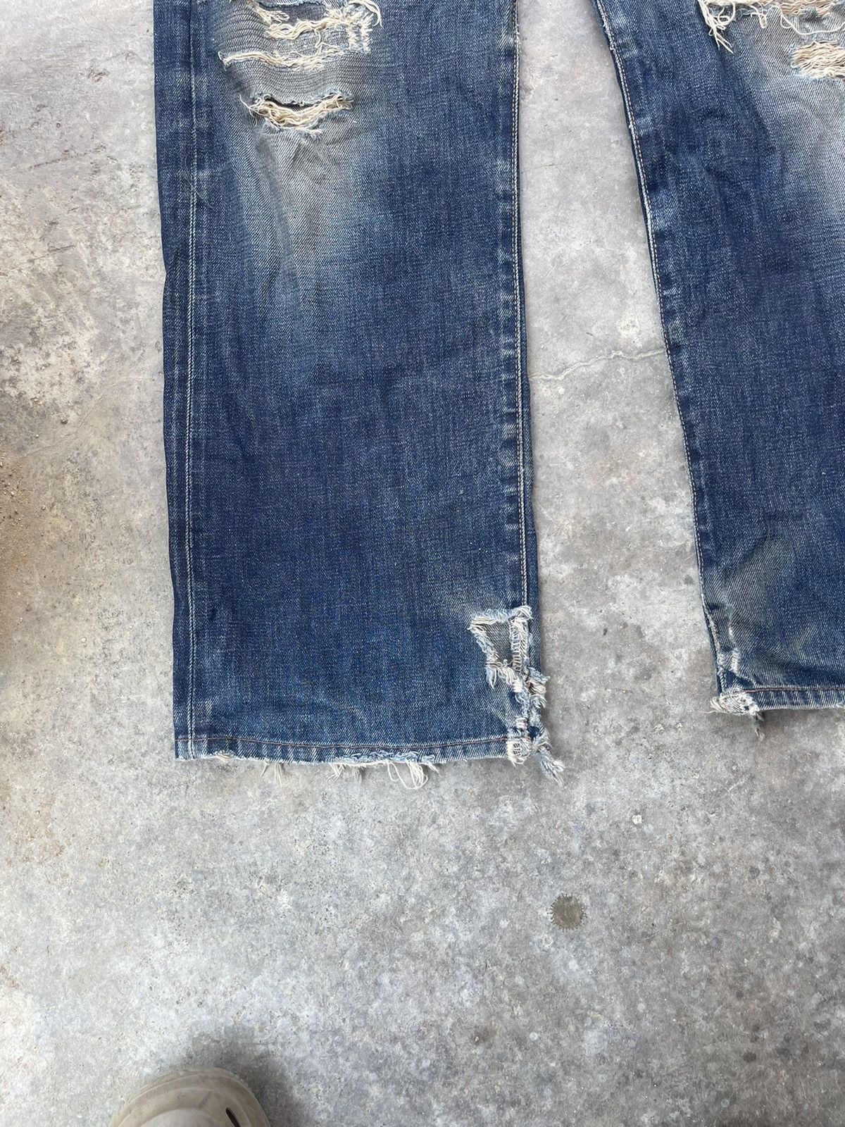 Edwin Vintage Edwin 505 Straight Cut Distressed Baggy Jeans Size US 32 / EU 48 - 9 Thumbnail