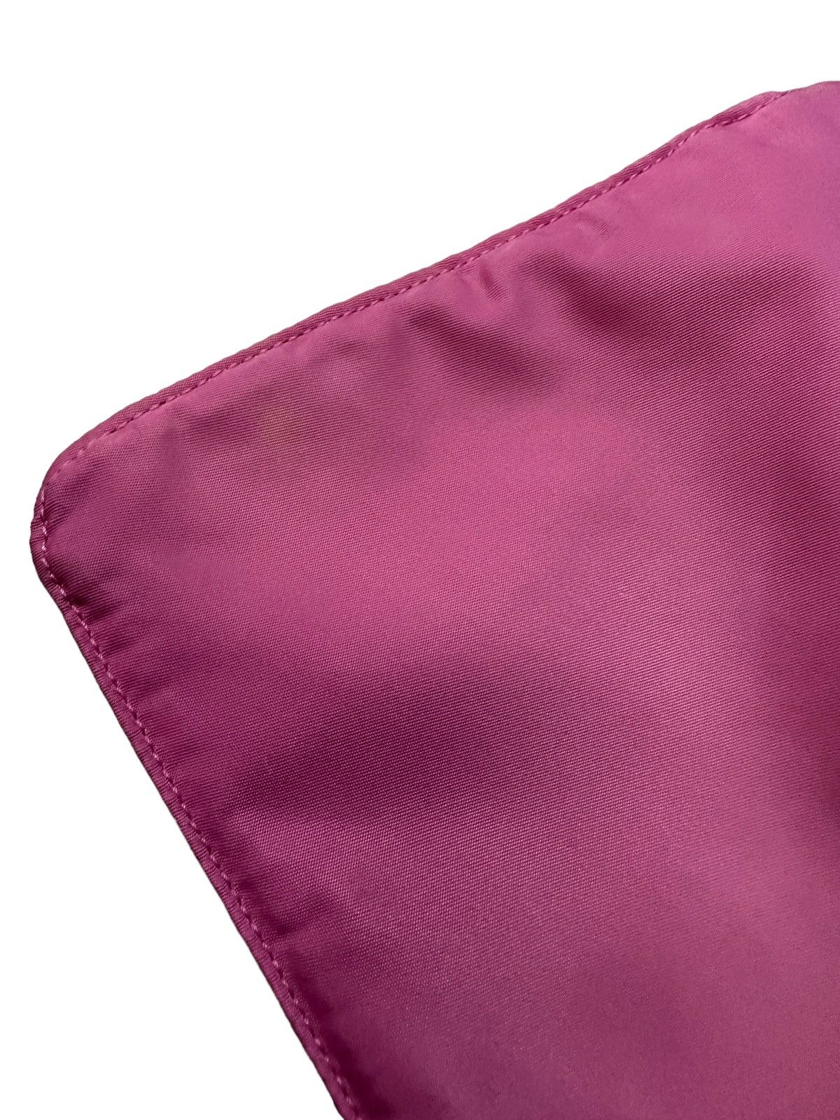 Prada × Vintage AUTHENTIC VINTAGE PRADA PINK NYLON MINI CROSSBODY BAG Size ONE SIZE - 8 Thumbnail