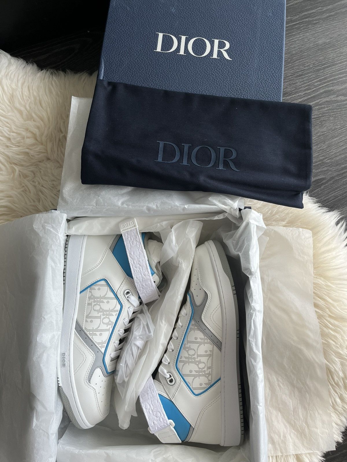 Dior Brand New Limited Edition Dior Logo Sneaker Size US 11 / EU 44 - 4 Thumbnail