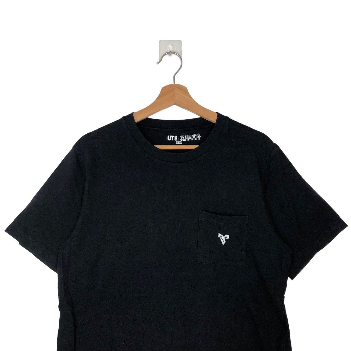 Japanese Brand VINTGE MOVIE TEE FINAL FANTASY X BIG LOGO JAPAN Size US L / EU 52-54 / 3 - 3 Thumbnail